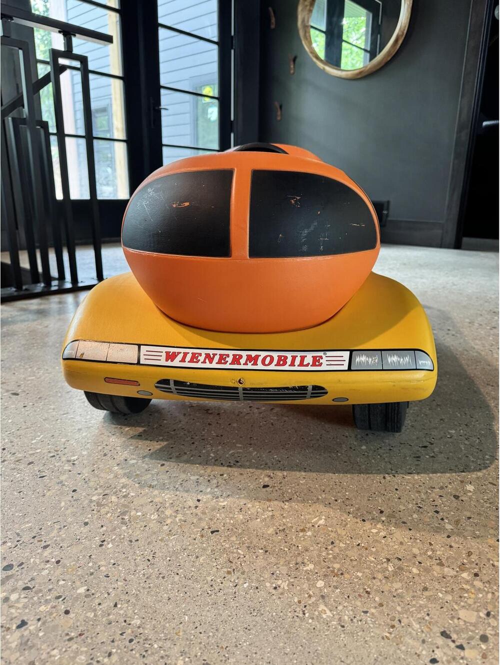 Pristine 1995 Bird Corp. Wienermobile Pedal Car with matching Radio Flyer Wagon - Picture 5 of 9